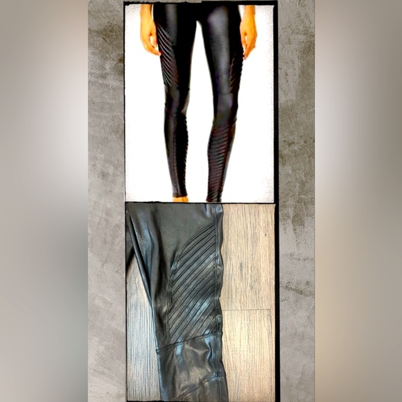 SPANX Faux Leather Moto Black Leggings Size Small!